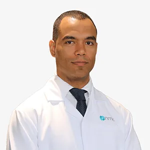 د. إنريك أوسيانسكي