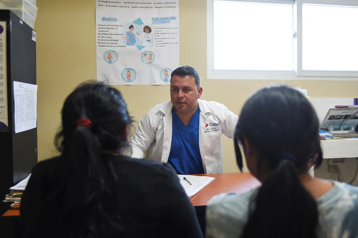 Headlines too heavy? How to create mental 'downtime', calm amid chaos for yourself, kids